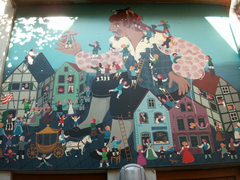 Gulliver mural in Germany