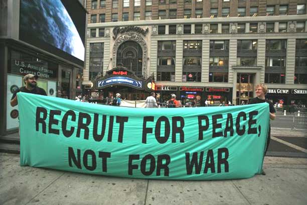 Monday, Sept. 10, 2007 — Banner at Catholic Worker / Kairos Community demo